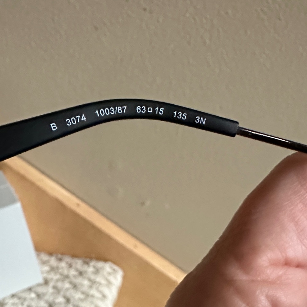 Burberry Aviator Sunglasses-Full Inclusion - Picture 4 of 10